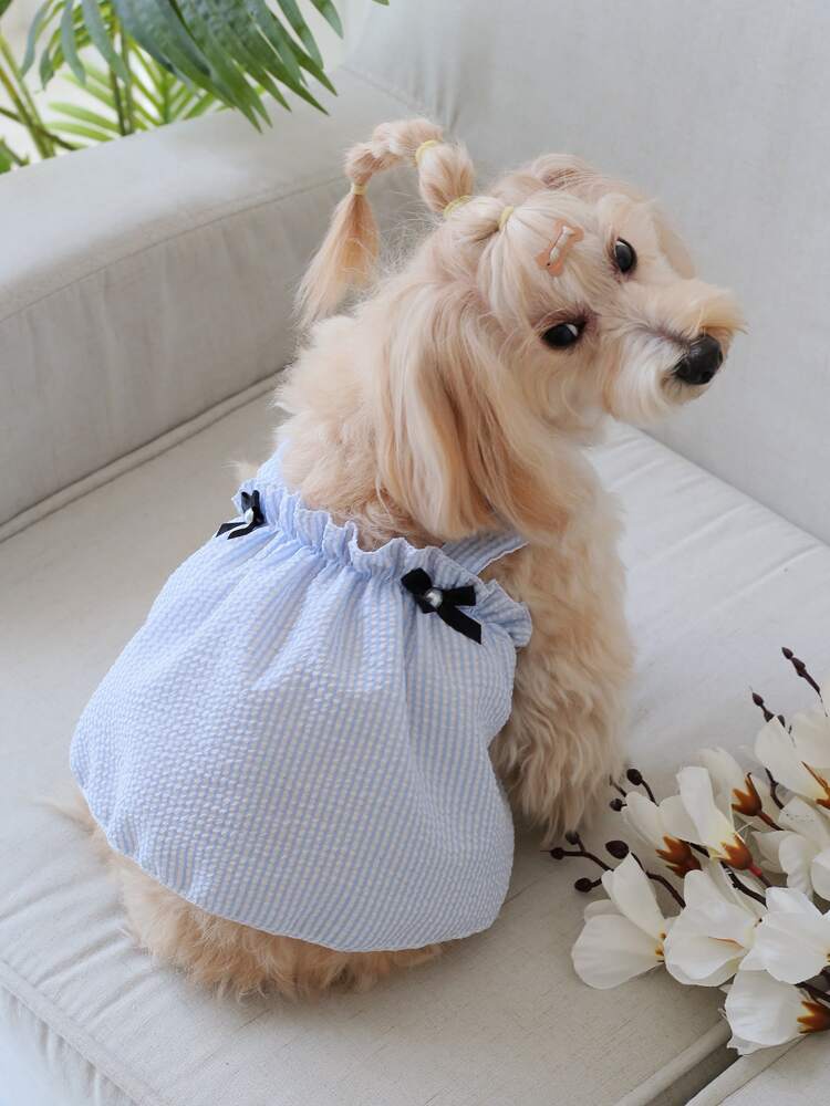 Striped Pet Dress with Bow Decoration – Cute Sleeveless Outfit for Small Dogs and Cats, Lightweight and Stylish for Summer