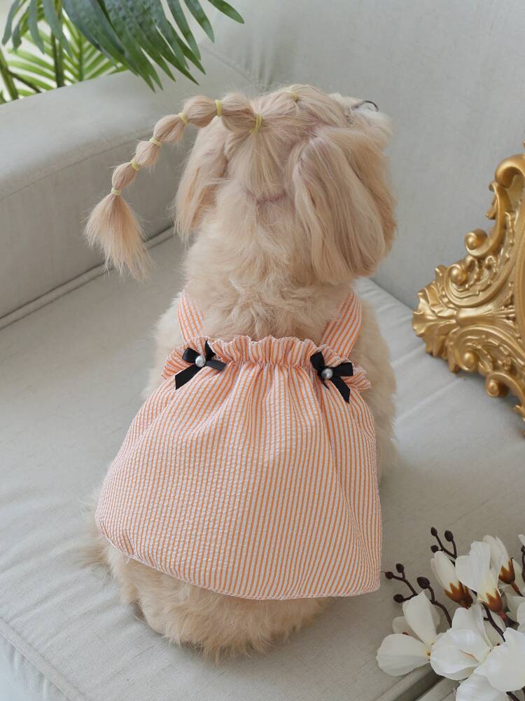 Striped Pet Dress with Bow Decoration – Cute Sleeveless Outfit for Small Dogs and Cats, Lightweight and Stylish for Summer